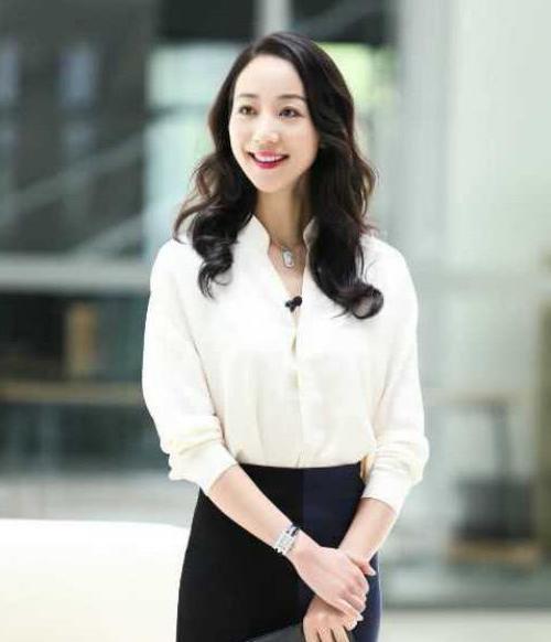 韩雪把土掉渣的裤子都穿出来了，回头率很高，却是真心不好看！