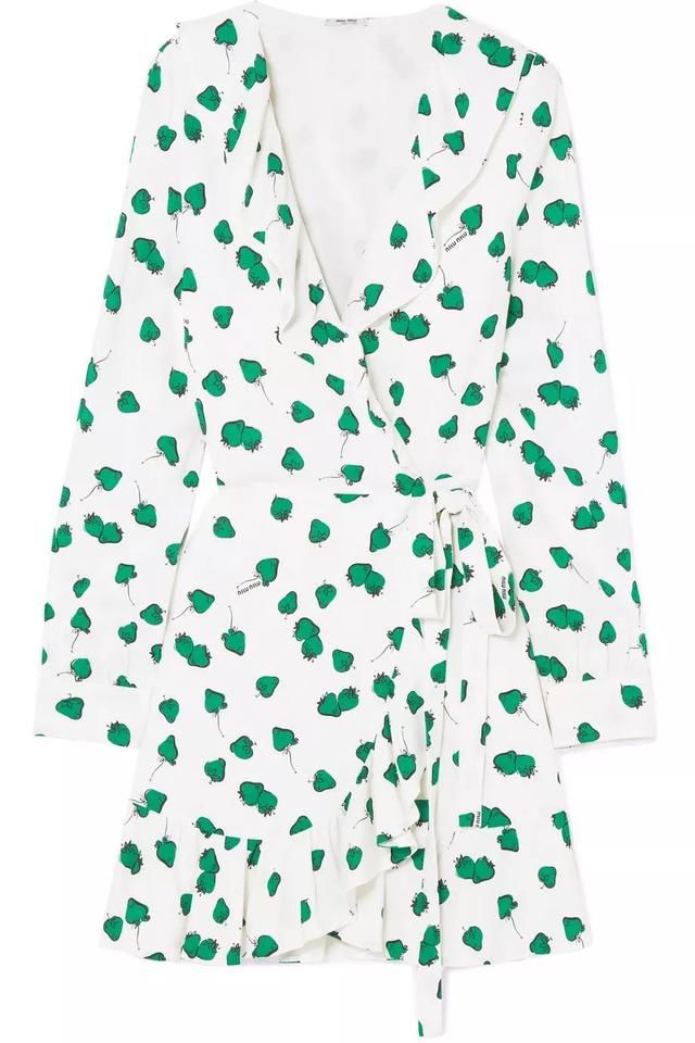 时髦博主INS刷火了波点，但亚洲人怎么穿才不土?