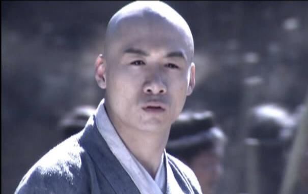  『不戒和尚』同是破戒，为何虚竹获得支持，仪琳她爹不戒和尚遭人白眼