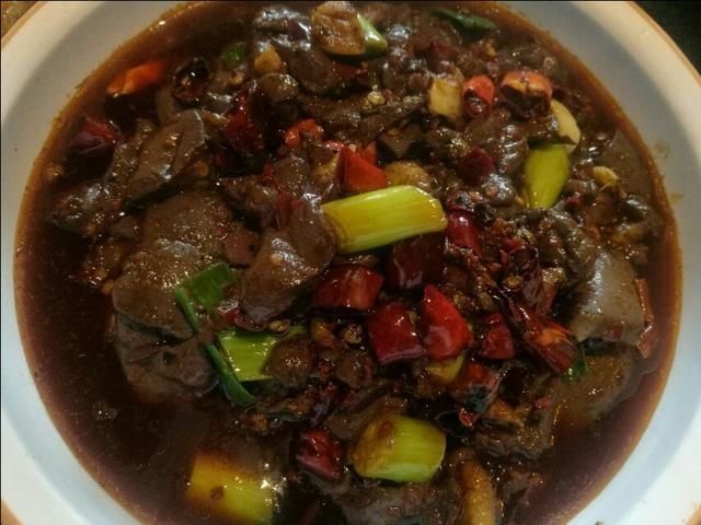  「隐秘」清清南明河，萋萋芳杜洲，隐秘300年的贵州味道！