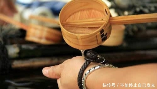 『本地人』去习俗不同的地方,只要懂得这4个字,你很快能和本地人打成一片