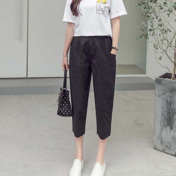 入秋了，短裤少穿吧，瞧瞧聪明的女人，穿的一个比一个时髦