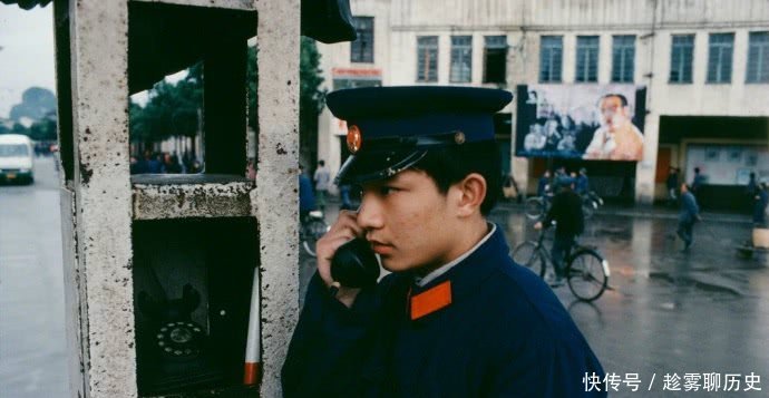 老照片，被这些八十年代的中国的高富帅的帅哥惊艳到了