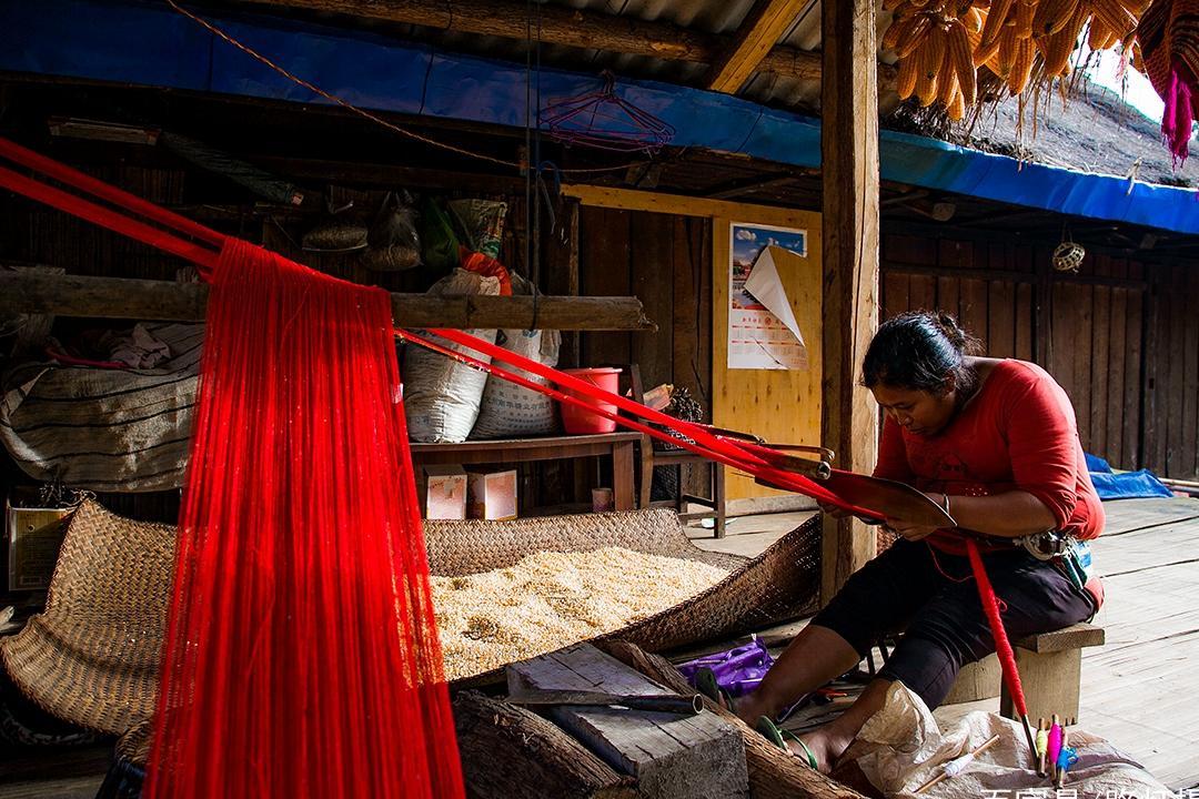 中国最后一个原始部落在云南，仅存不到300户人家