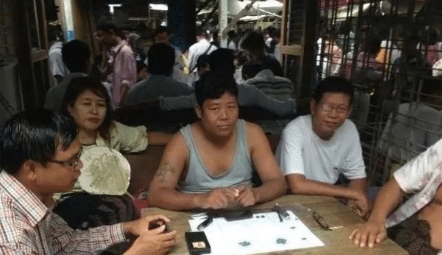 这群人抽着6块的烟，住着50块的宾馆，却谈着上千万的生意！