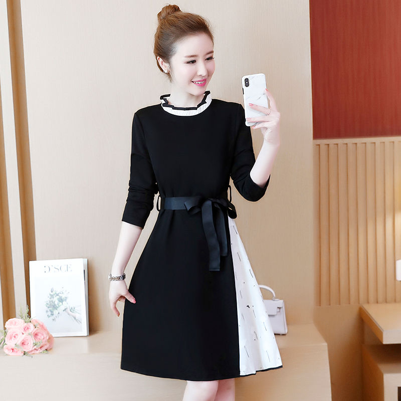 腿粗的女人尽量别穿打底裤，学她们这样穿长裙，漂亮到飞起来