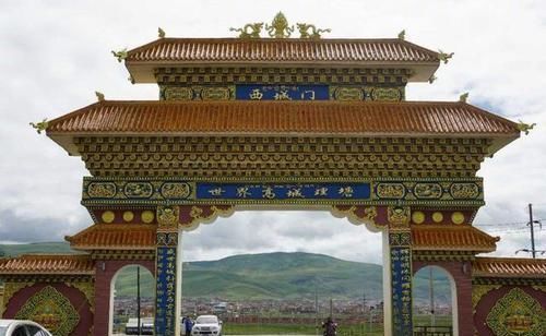 川藏线最不适合住宿的3地，海拔皆4000米以上，高反可要人命