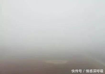 罕见！乌鲁木齐下黄雪这是来自大自然的警告！