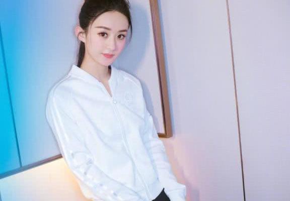 继林依晨后，赵丽颖回应停工原因：患血栓心脏也很弱，裸露的骨头