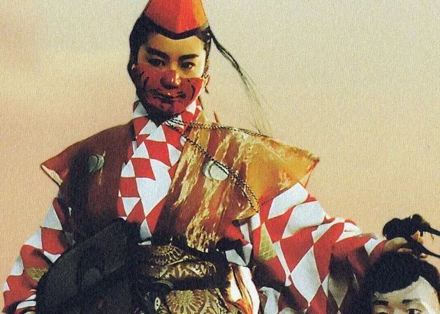 刘亦菲扮演的花木兰亮相!论女扮男装哪位女星更有“男人味”?