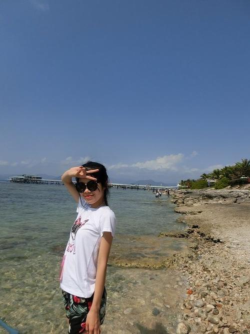 水清沙白的他乡——三亚。