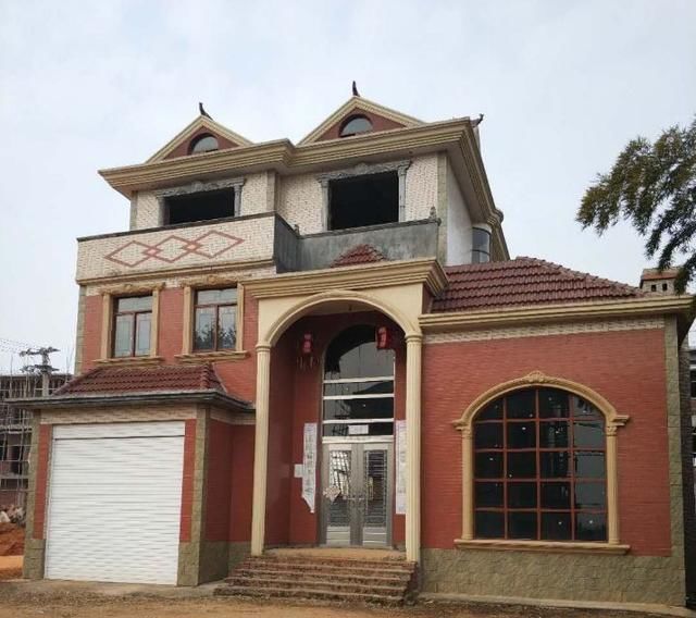 建房■农村兄弟建房,是30万建双拼还是分开单独建看看这2套案例咋说