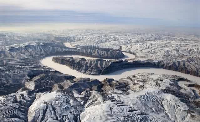  【碗口】中国的母亲河为何是源头只有碗口大的黄河，而非长江？