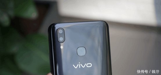 AI大屏实力派,vivo Z1全面屏极具看头