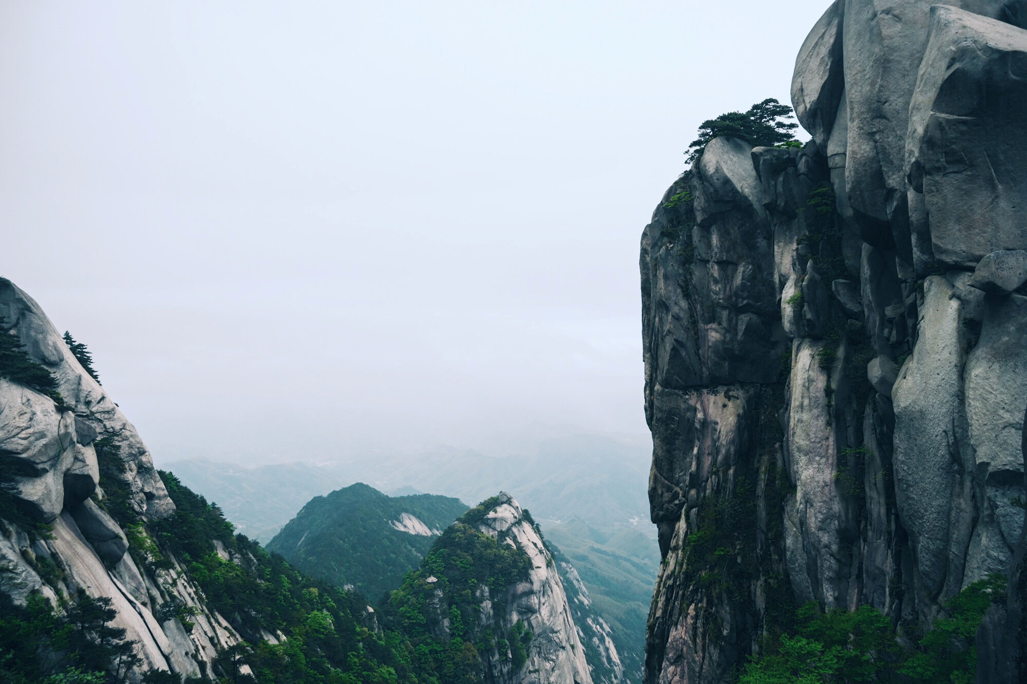 走进北纬30°的天柱山，一处风光秀丽又神秘的地方