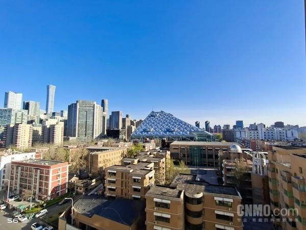 【评测】vivo S6评测:前置柔光夜景自拍 “精神小伙”们都爱上了
