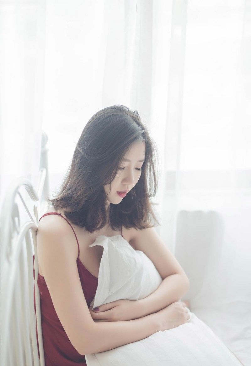 极品少妇美女,吊带睡衣美女性感写真