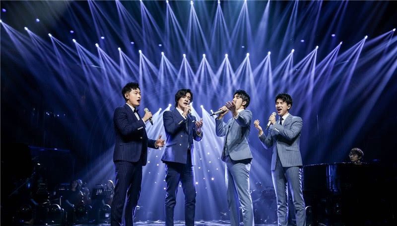 [观众看到]一年后，重组的“声入人心男团”没有“了双云”依然能够嗨翻全场