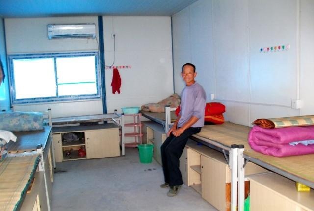 农民打工归来，回村里是“土豪”，到城里又成了“乞丐”，咋回事