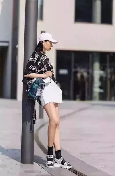 「绑带」今夏最美的5双凉鞋,穿对了才是白瘦美!