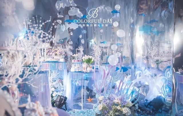  「海洋」神秘海洋风婚礼，用镜子完成海天交接，蓝紫色和白色的浪漫甜蜜