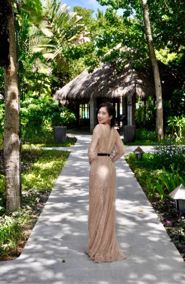 胸小的女孩穿什么衣服好看？