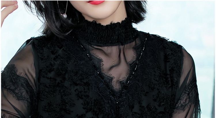 屁股大的胖女人，快试试“瘦死人”棉绸裙，真大胆美的路人直回头