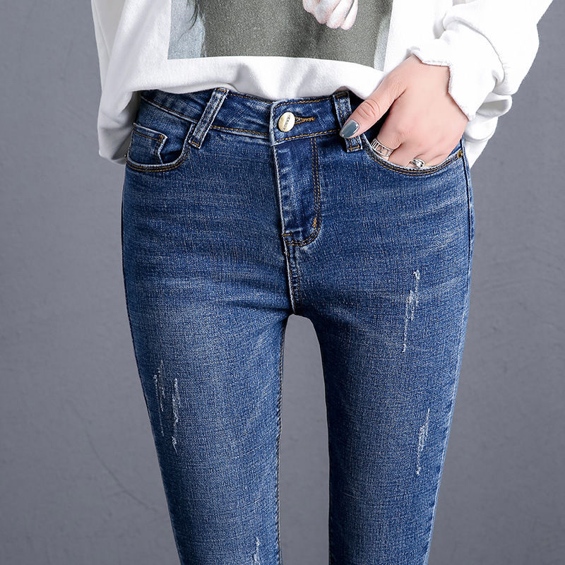 女人不是只有穿裙子才好看,试试这些“欧式长裤”,越穿腿越长