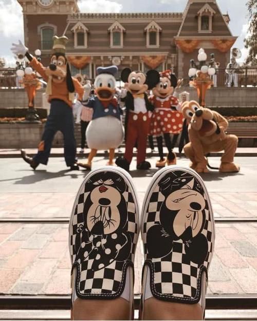  【控在】迪士尼控在哪里？ZARA和DISNEY再次联名出包包，要什么款式全都有