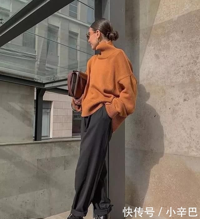 「过时」“阔腿裤”过时了，今年流行这条裤子，遮肉显高显瘦，特有范！