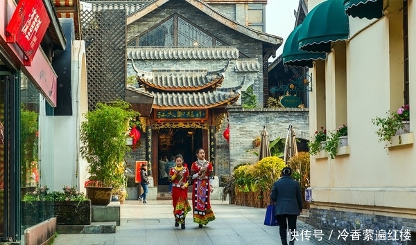 中国“最长盛不衰”的四大景点！外地人疯狂扎堆？本地人却不爱去