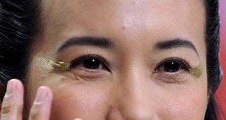 判断一个女人有没有气质，什么都不看，只看她这三个地方就知道了