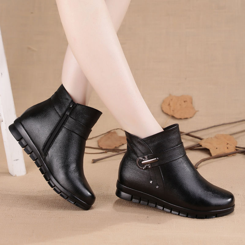 刚出新款女靴，一双比一双洋气，这才是18年流行的潮流，太迷人