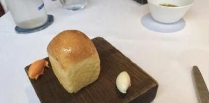  章泽天：刘强东远赴英国与章泽天过情人节，但男方却把股权做了转移