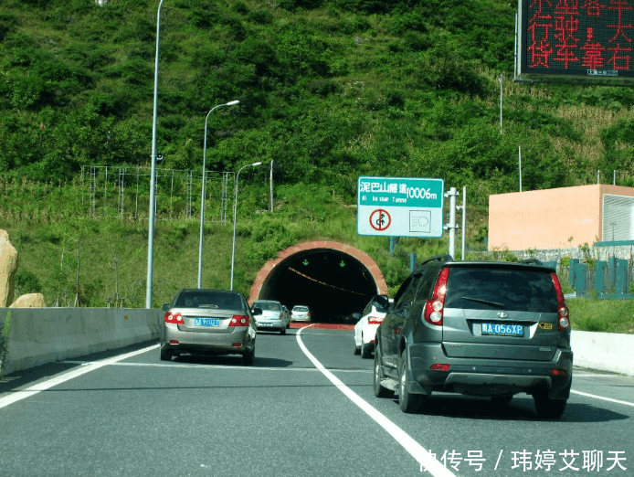 中国最耗电的一条隧道, 埋在地下1650米, 每年电费要花934.4万