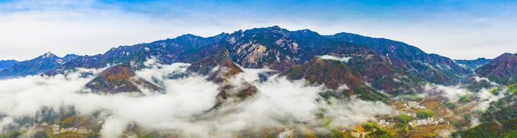 大别山天堂寨雨后现仙境奇观