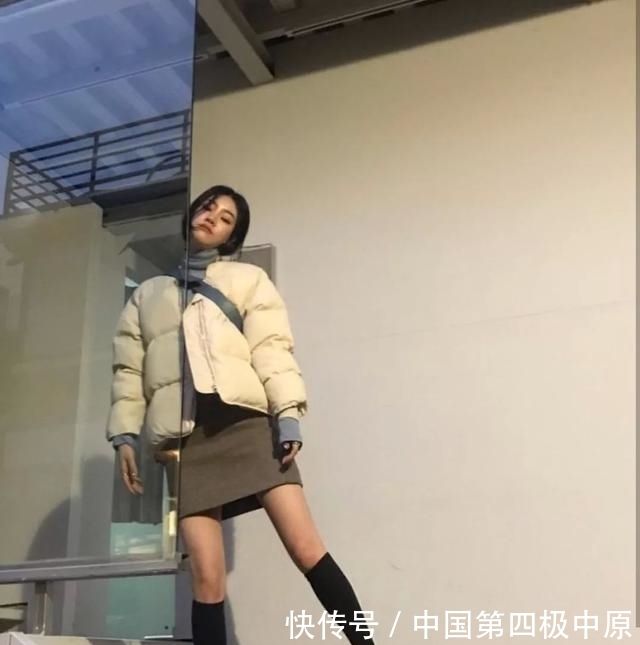  【针织衫】今冬羽绒服+直筒裤，羽绒服 + 裙子，羽绒服+针织衫，才是最保暖时髦打开方式