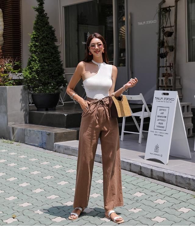 人像摄影:准确掌握好曝光,更好的展现出美女的性感迷人