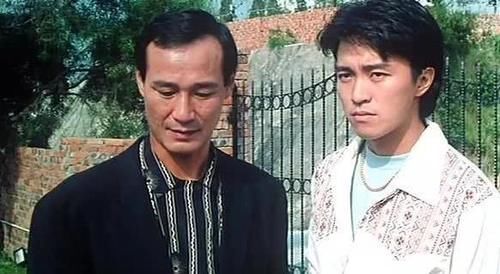  『低调』周星驰凭演技爆红，出道多年超低调，录视频鼓励医护人员超暖心