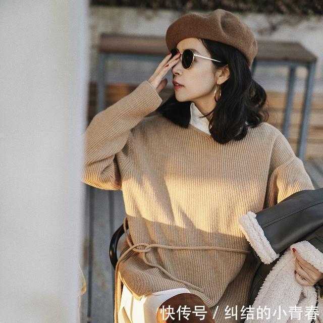 『博主』毛衣下面别配阔腿裤了,学学三木博主这几种搭法,闭着眼照穿就行