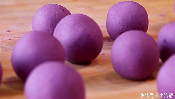  『红薯』秋冬季这菜别错过，铁是红薯5倍，锌是猪肝8倍，常吃身体更健康