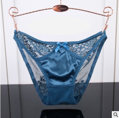 极品低腰丁字裤，展现女性臀部自然曲线，怎么穿怎么美