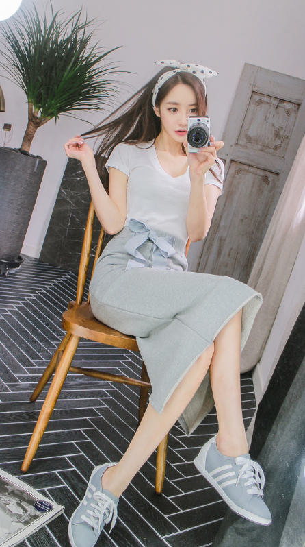 清新时尚的紧身裙美女，女神的魅力脱颖而出！