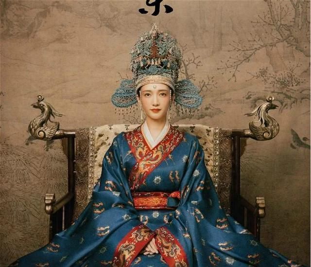  名字：演技，女主，“男神”都捧不红她，网友：她最“红”的就是名字