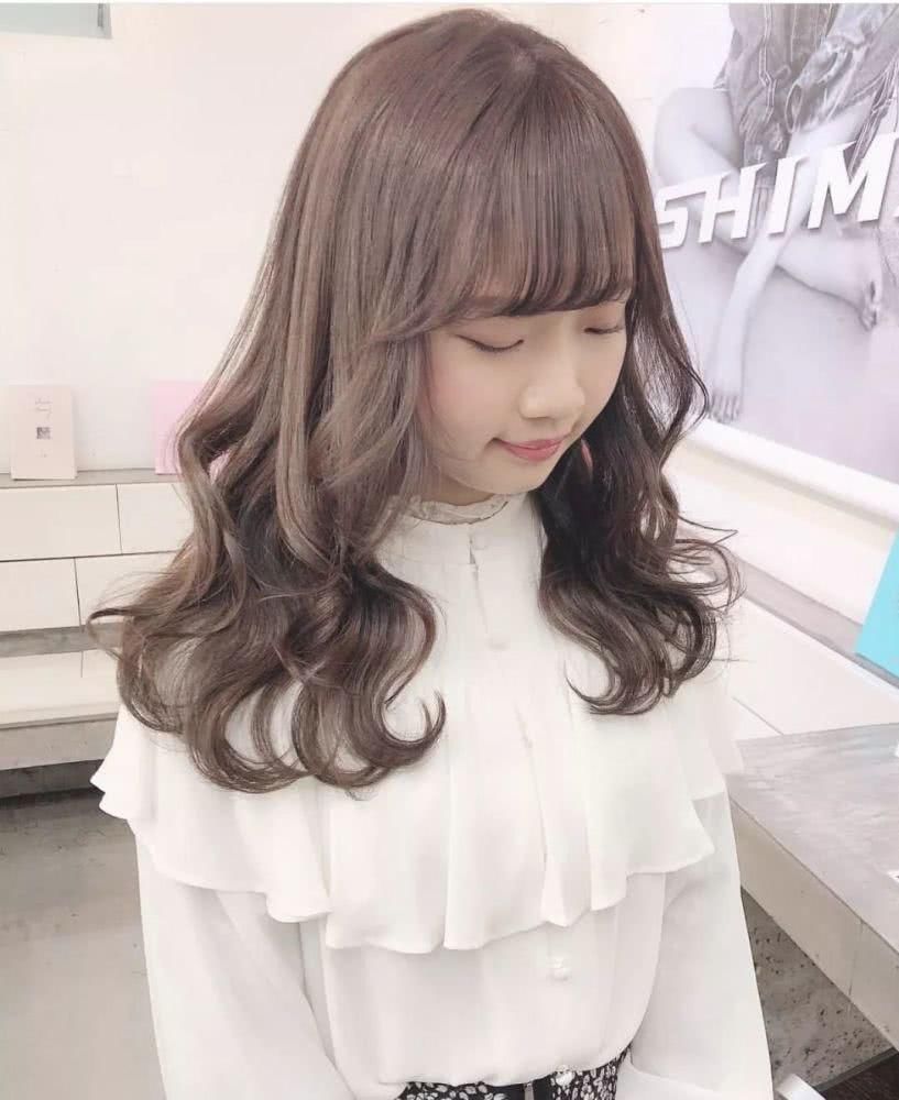 #适合#适合脸型比较圆的清爽发型