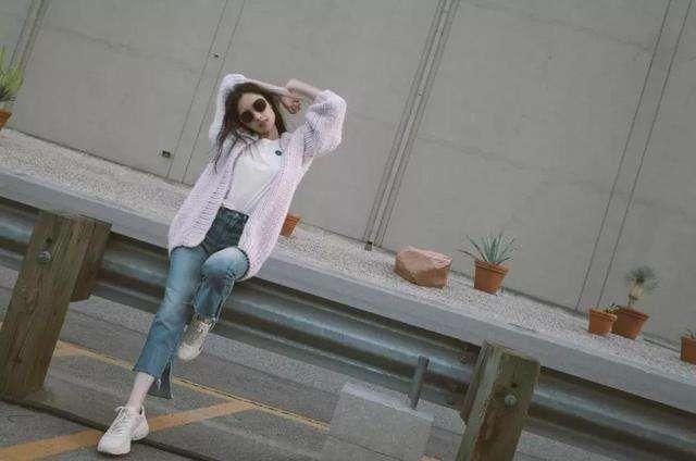 神难穿的红配绿，竟让倪妮穿的蜜汁好看，这套西装让人大开眼界!