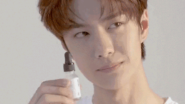 几十块就能收毛孔!这支超好用的“磨皮原液”,连我的黑头也治好