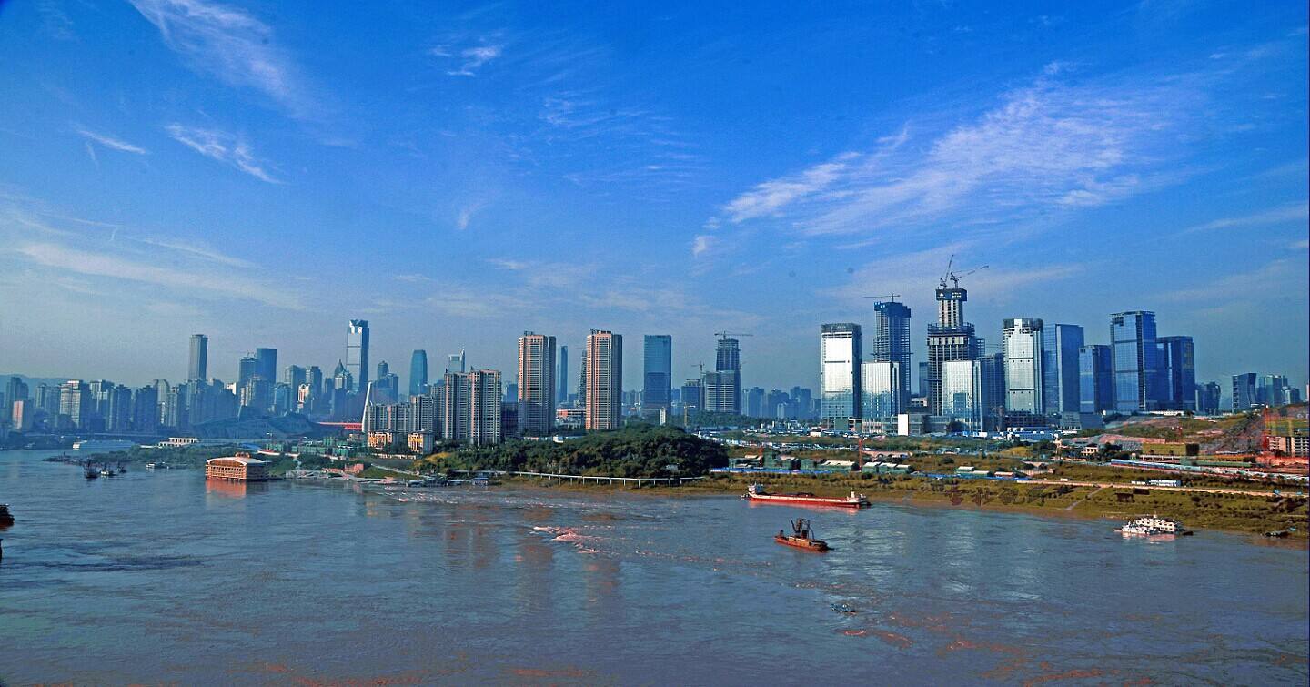 我国西部最“大”城市之争，重庆，成都，西安，谁最先受到认可