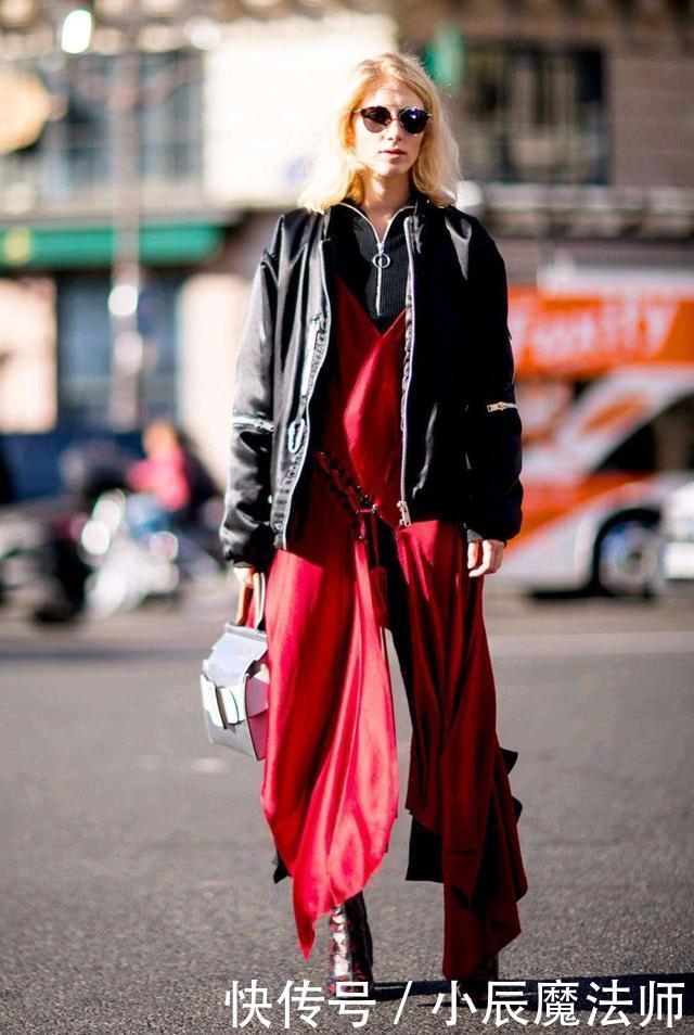 「色打底衫」今年这条“吊带裙”彻底火了,时髦性感又显瘦,刘雯穿上美炸了