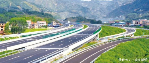  高速|为什么国家要禁止使用混凝土修建高速公路了？网友：还好禁